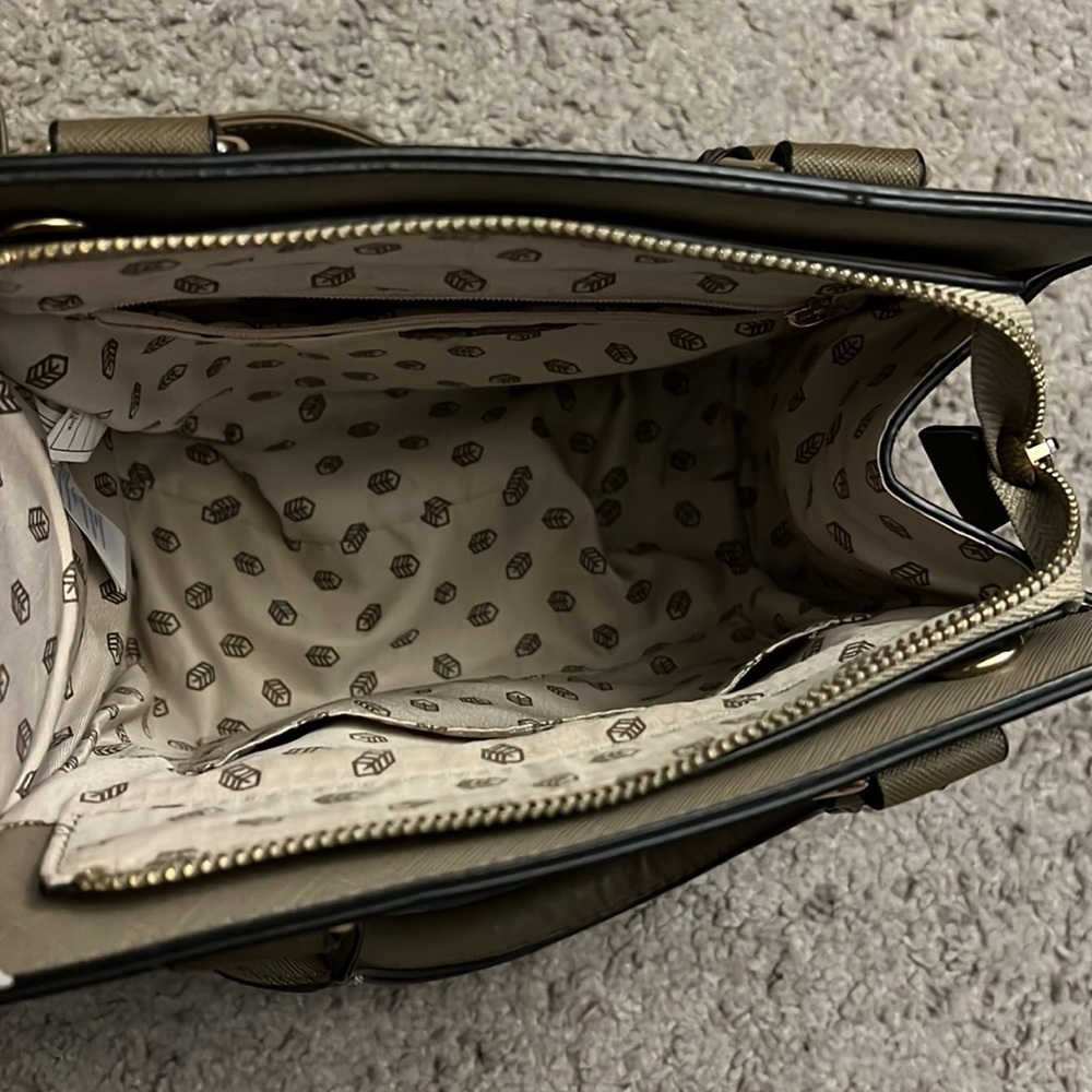 Call It Spring Hand Bag - Picture 4 of 9